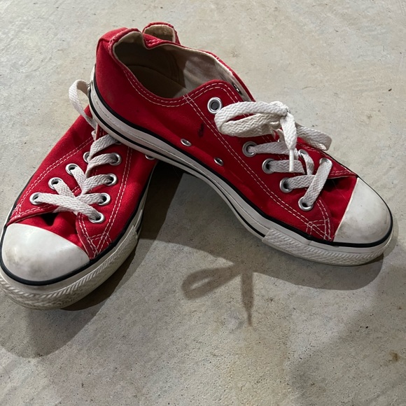 Red Unisex Converse - Picture 3 of 8